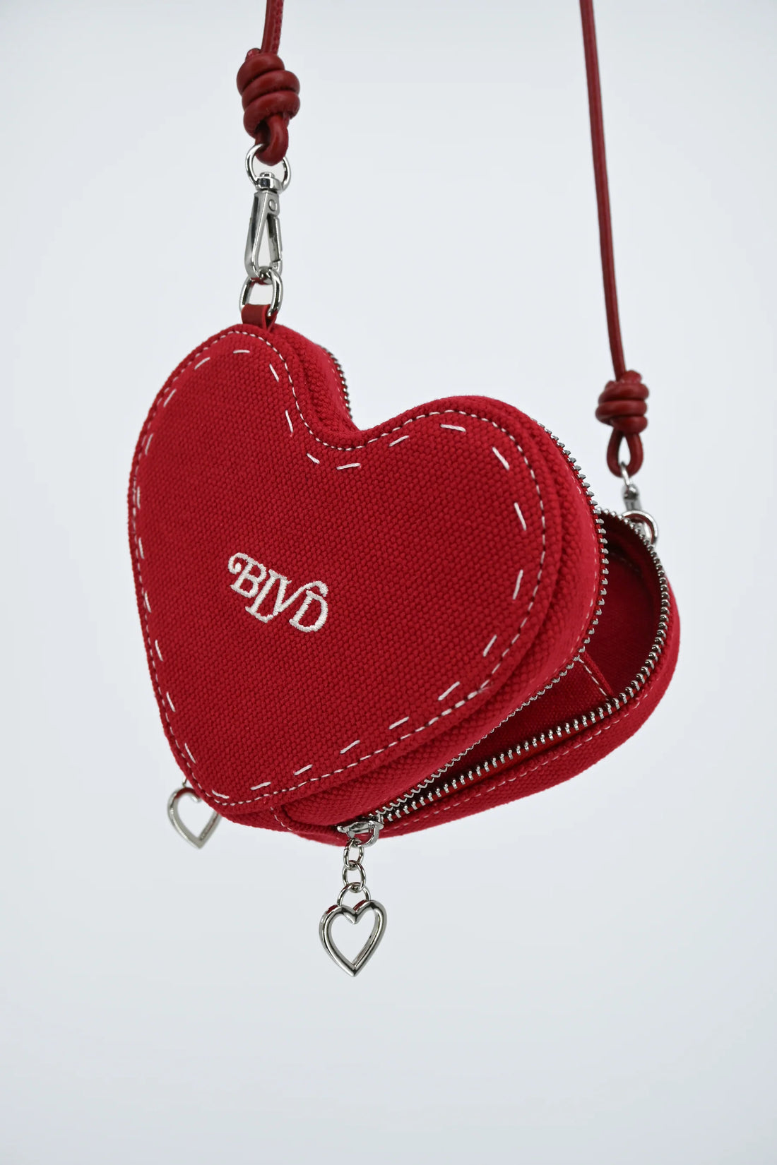 〖WULTMAS X Affection BLVD〗Sweet Heart Box Bag in Red